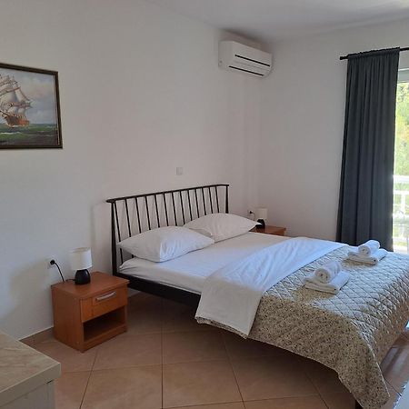 Apartments Seaview Tučepi Eksteriør bilde