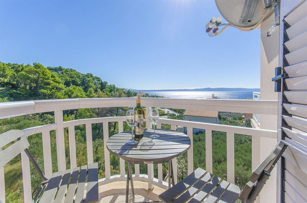 Apartments Seaview Tučepi Eksteriør bilde