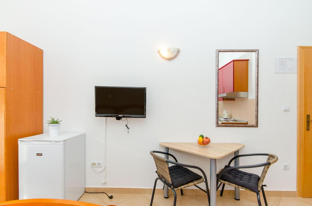 Apartments Seaview Tučepi Eksteriør bilde