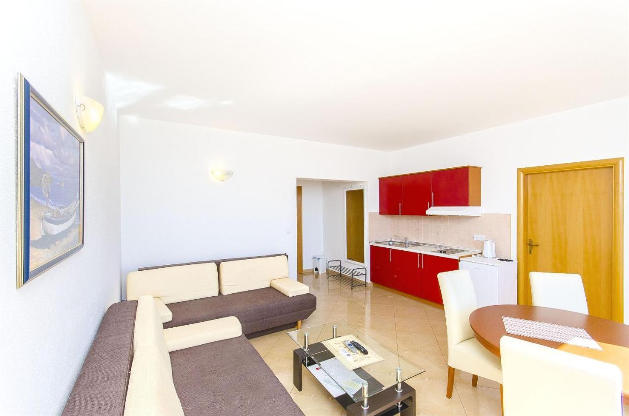 Apartments Seaview Tučepi Eksteriør bilde