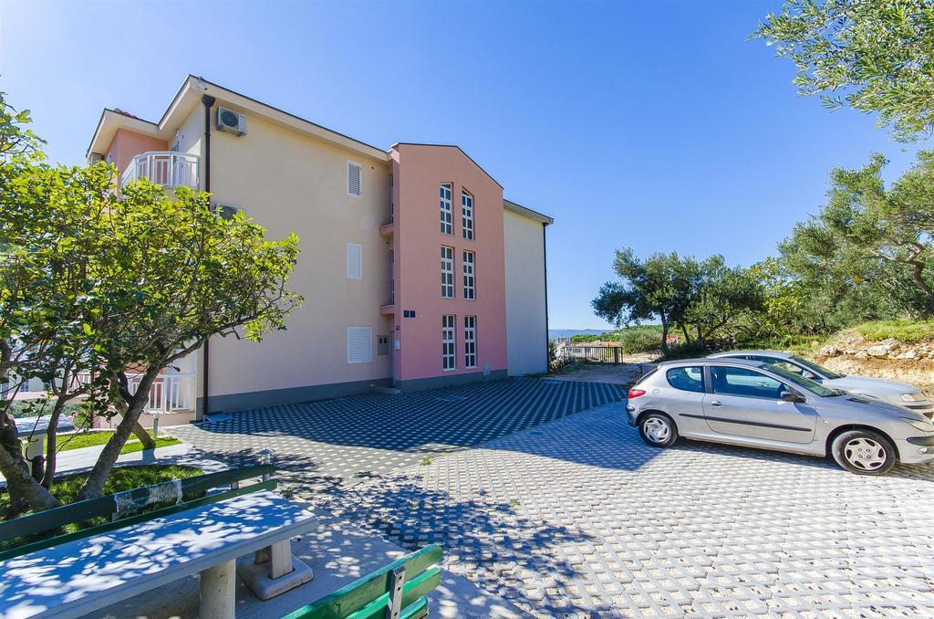 Apartments Seaview Tučepi Eksteriør bilde